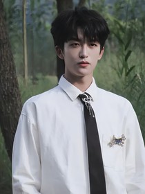 黃子弘凡：月季花的嫁紗