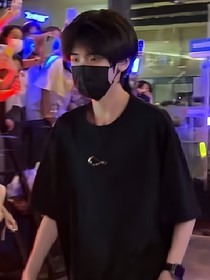 左奇函：只是因?yàn)槁?lián)姻嘛
