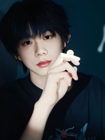 只想當(dāng)你的顯眼包