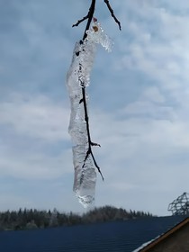 雪歿既白