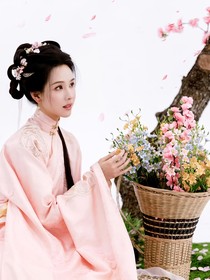 TNT：惡毒嬌縱？可他們把我當(dāng)作白月光呢