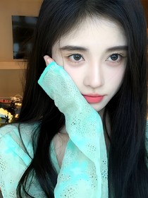 快穿综艺：请再靠近一点点