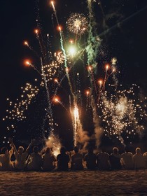 別藏了13個嫂子中就你藏的最深
