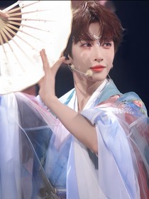 全明星：不爱日月独爱卿