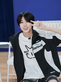 杨博文：放学一起走吗？
