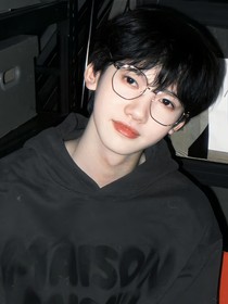 張奕然：苦澀暗戀