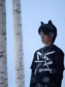 軒文：高冷室友你掉馬了