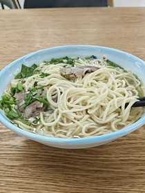 忘一個(gè)夏天，抹一段記憶