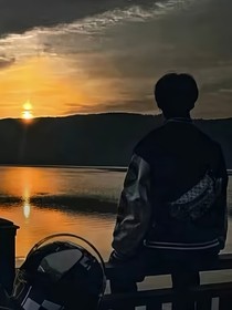 慕修泽：偷摘玫瑰