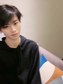 王威：青梅正熟时