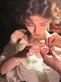 我们的宿舍：暧昧拉扯到直球