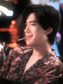 撞见青梅后大佬他撞了玻璃