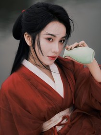 不一样的司空千落