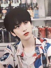 严浩翔：校服下的心跳协议