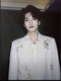 严浩翔：時差七八時