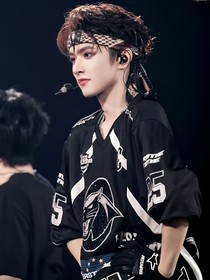 刘耀文：夏日心动季