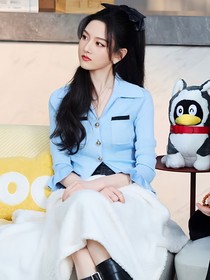 周深：跨越星辰奔向你