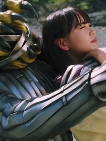 少女大战不死兽