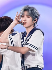 All轩：你们不要过来啊！