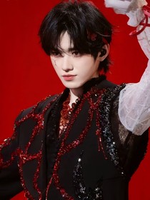 TNT：误入妖怪学院后成了团宠
