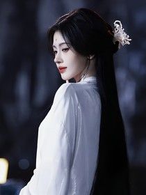 白月梵星：倦夜