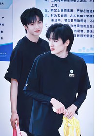 文軒：十年藏鋒