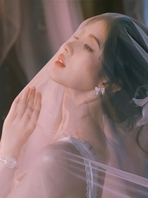 女戏如花……