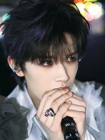 TOP：老婆你說句話啊