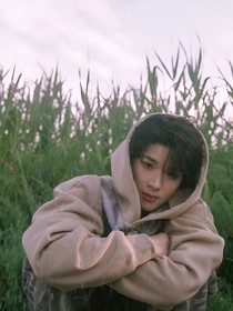 张峻豪：老师男友