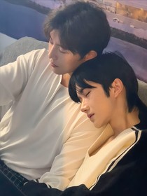 星邱：搭档暗恋我？