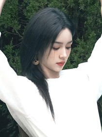凜以聽緒詞