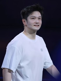樊振東：丁達爾效應