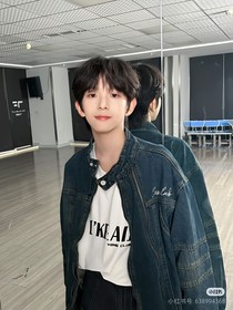三個(gè)少年都是戀愛(ài)腦
