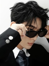 張晚意：她似明月