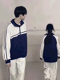 她累了，也放手了
