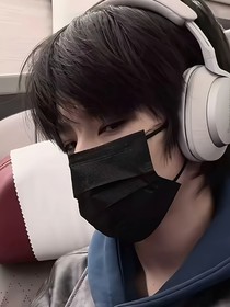 TF四代：新人女练是大佬？！