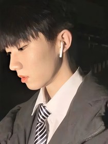 TNT：轉(zhuǎn)學后的心動