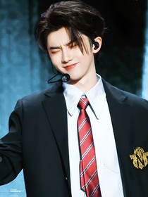 很高兴认识你，学长