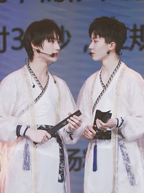 祺鑫：重生后王妃變成小撩精