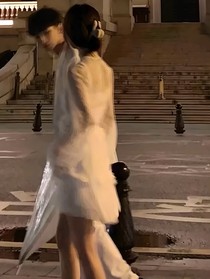 星光下的灰燼