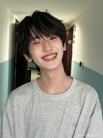 TF家族四代：明撩暗斗