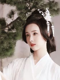 少年白馬醉春風：人間驚鴻