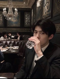 EXO：穿越到小韓和吳世勛戀愛(ài)