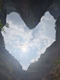 奔赴山海，保持熱愛