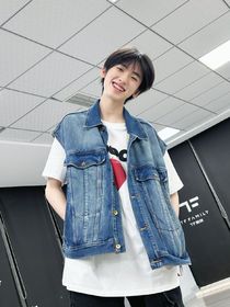左奇函：小青梅很可愛
