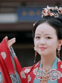 人間驚鴻客，一睹你如花之笑靨