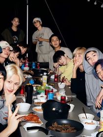 svt：我的隊(duì)友竟是我的十三位老公