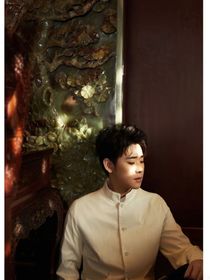 張?jiān)评讬幟侍K打