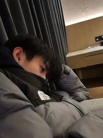 璇子：侍寵而嬌