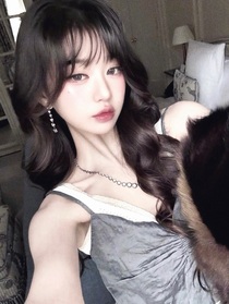 朱志鑫：千金女調教卑劣瘋狗